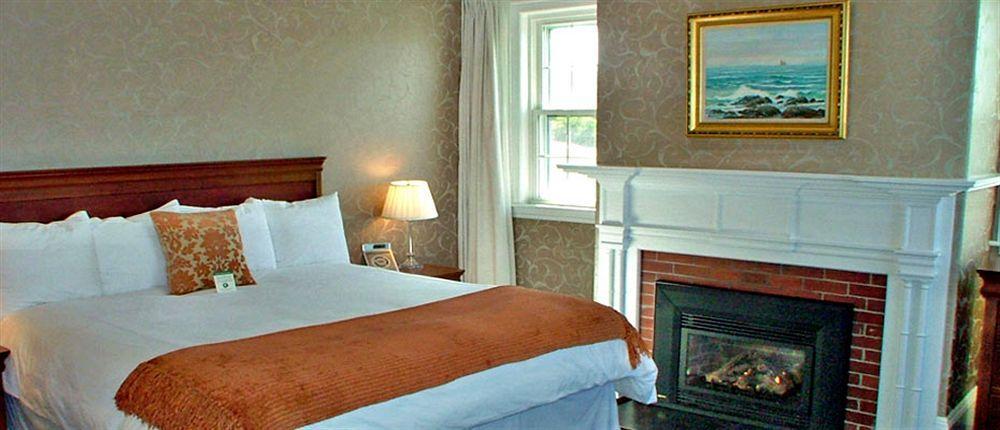 Ocean House Hotel At Bass Rocks Gloucester Buitenkant foto