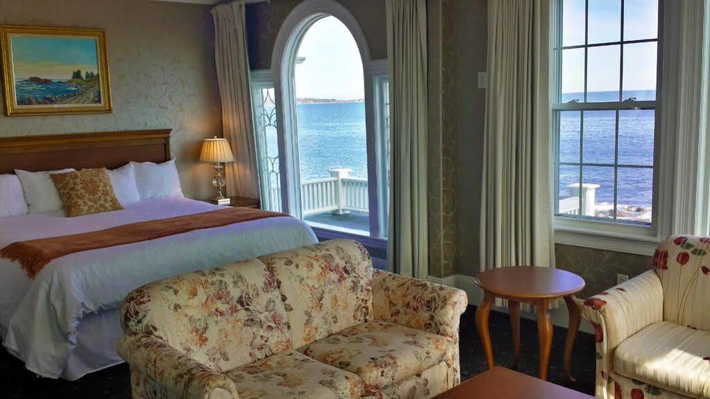 Ocean House Hotel At Bass Rocks Gloucester Buitenkant foto